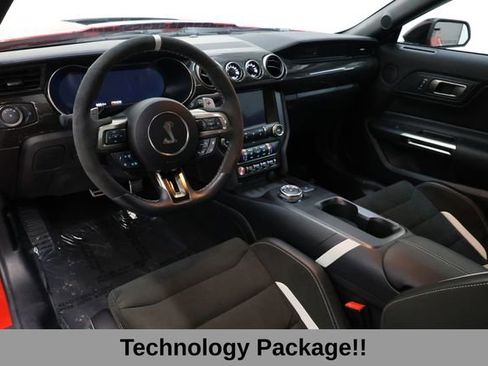 Used 2022 Ford Mustang Shelby GT500 w/ Carbon Fiber Track Pack RWD image 14
