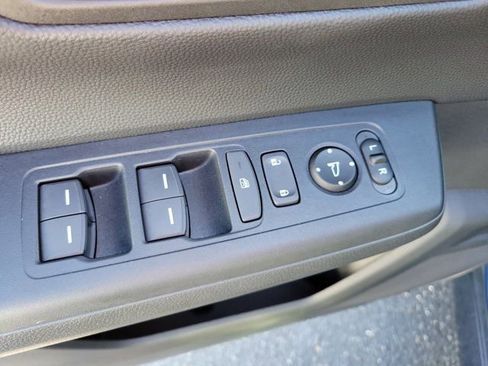 Used 2025 Honda CR-V Sport-L image 23