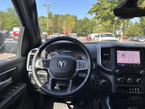 Used 2022 RAM 1500 Big Horn AWD/4WD image 19