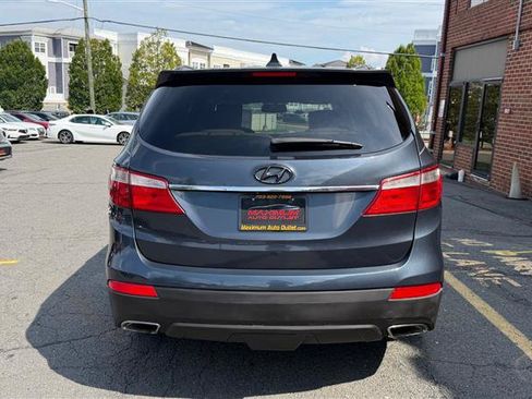 Used 2016 Hyundai Santa Fe SE w/ Option Group 02 AWD/4WD image 8
