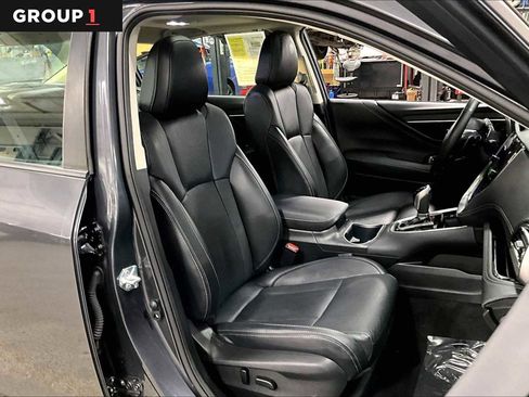 Used 2024 Subaru Legacy Limited image 8