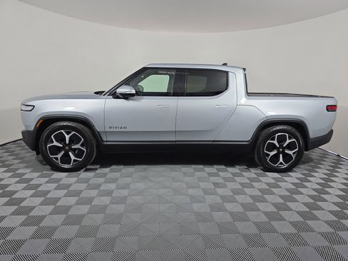 Used 2024 Rivian R1T Adventure AWD/4WD image 2