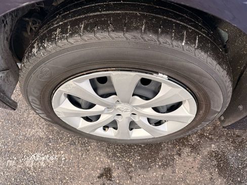 Used 2024 Toyota Corolla LE image 41