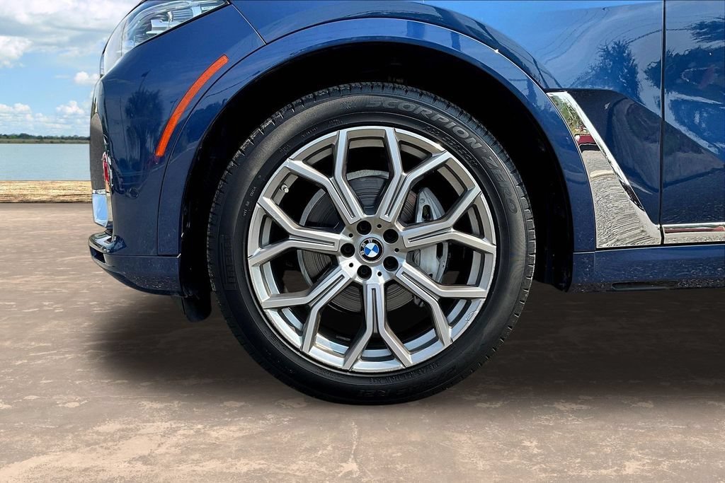 Used 2021 BMW X7 xDrive40i w/ Premium Package 2 AWD/4WD image 35