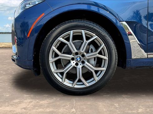 Used 2021 BMW X7 xDrive40i w/ Premium Package 2 AWD/4WD image 35