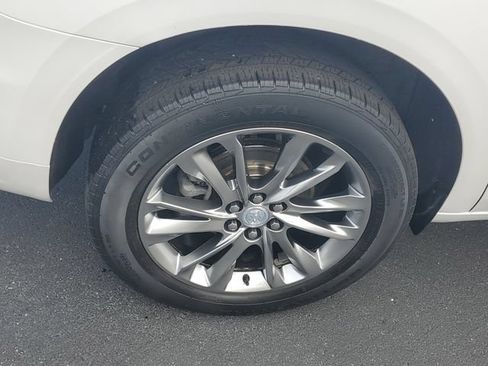 Used 2022 Buick Enclave Avenir w/ Trailering Package, 5000 lbs. AWD/4WD image 5