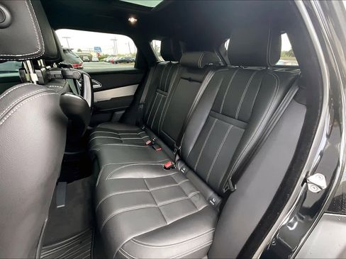 Used 2023 Land Rover Range Rover Velar R-Dynamic S image 30