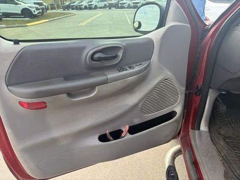 Used 2003 Ford F150 XL image 12