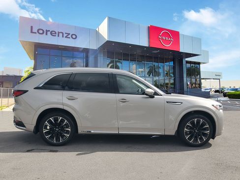 Used 2025 MAZDA CX-90 3.3 Turbo S w/ Premium Plus image 4