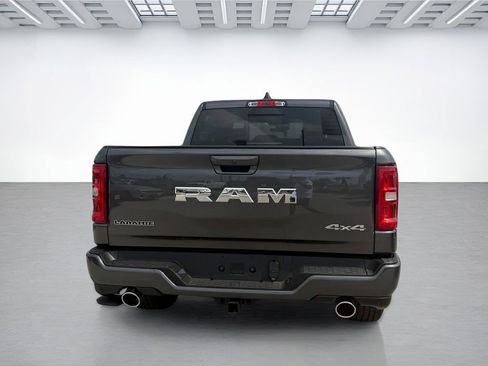 New 2026 RAM 1500 Laramie AWD/4WD image 4