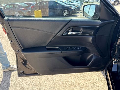 Used 2014 Honda Accord Sport image 12