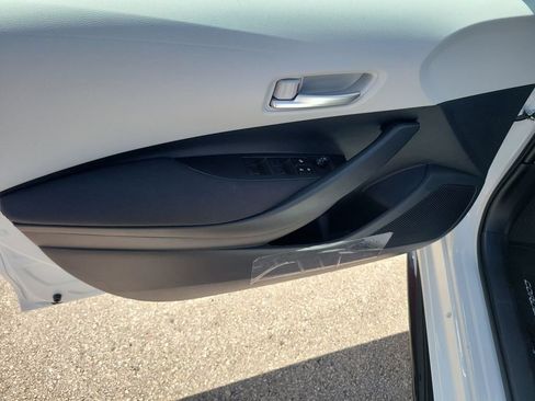New 2026 Toyota Corolla SE FWD image 19