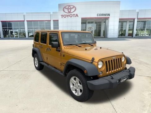 Used 2014 Jeep Wrangler Unlimited Sport w/ Quick Order Package 24S AWD/4WD image 2