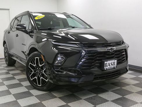 Used 2023 Chevrolet Blazer RS w/ Driver Confidence II Package AWD/4WD image 2