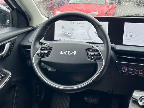 Certified 2024 Kia EV6 Light image 11