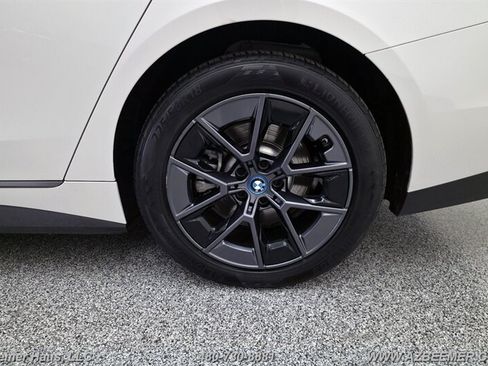 Used 2023 BMW i4 eDrive35 w/ Premium Package RWD image 20