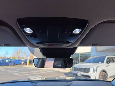 Certified 2024 Kia Seltos S image 25