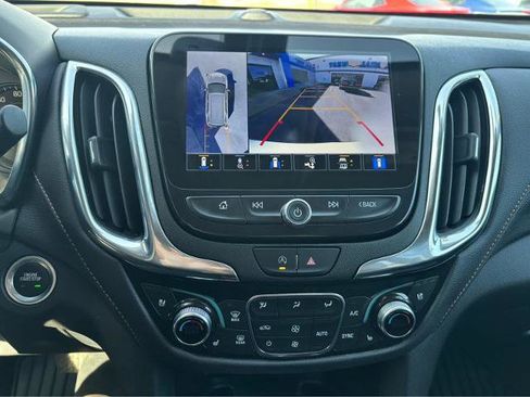 Used 2024 Chevrolet Equinox Premier AWD/4WD image 23