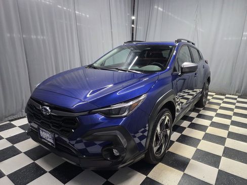 Used 2024 Subaru Crosstrek 2.5i Limited w/ Crosstrek Mirror Package AWD/4WD image 1