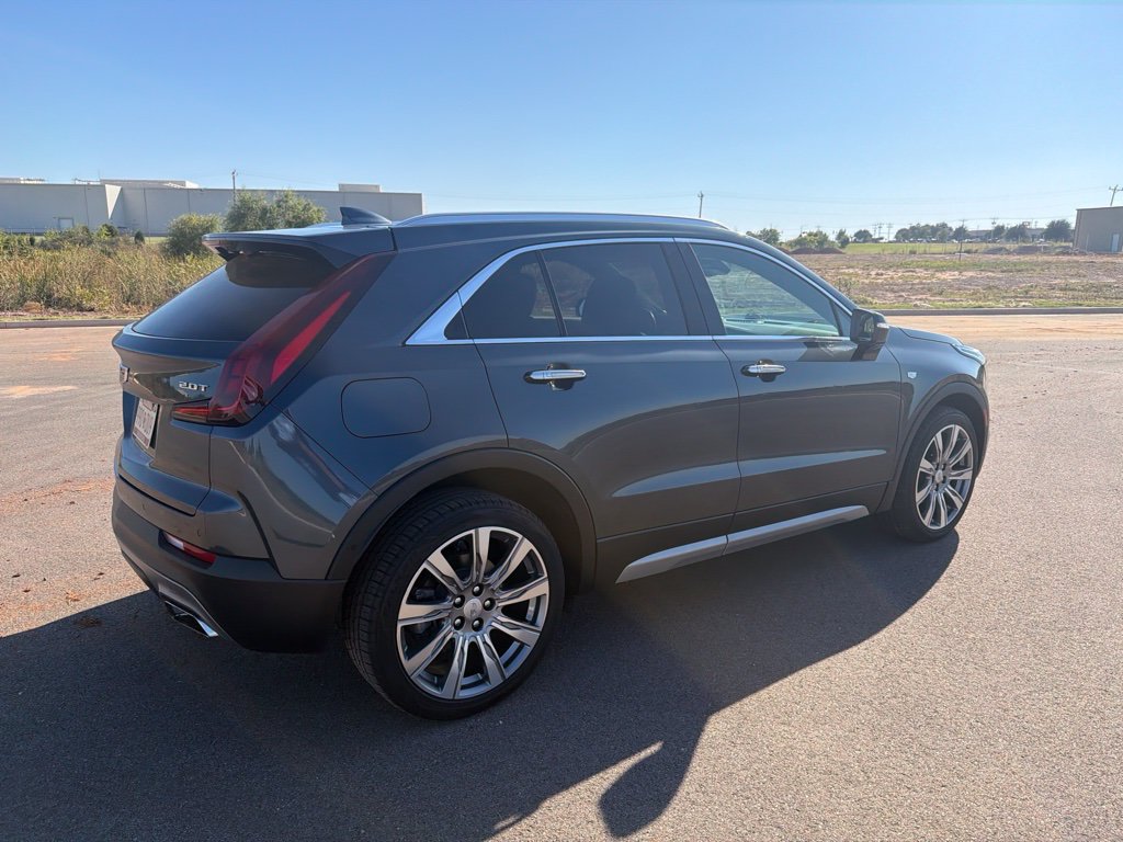 Used 2019 Cadillac XT4 Premium Luxury AWD/4WD image 5