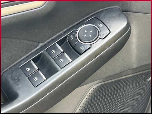 Used 2021 Ford Escape SEL w/ Technology Package FWD image 20