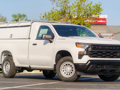 New 2026 Chevrolet Silverado 1500 W/T w/ WT Value Package RWD image 2