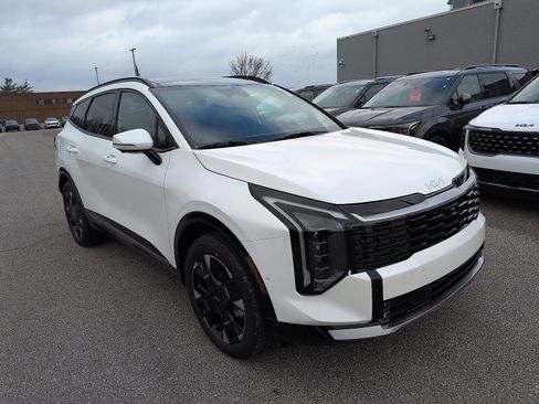 New 2026 Kia Sportage EX image 1