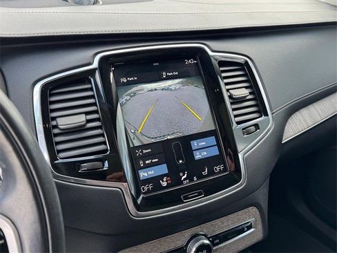 Used 2021 Volvo XC90 T8 Inscription w/ Advanced Package image 25