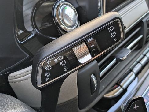 Used 2020 Lincoln Corsair FWD w/ Convenience Package image 25