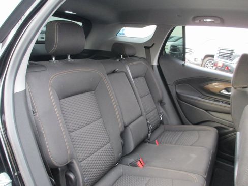 Used 2020 GMC Terrain SLE w/ Driver Convenience Package image 19