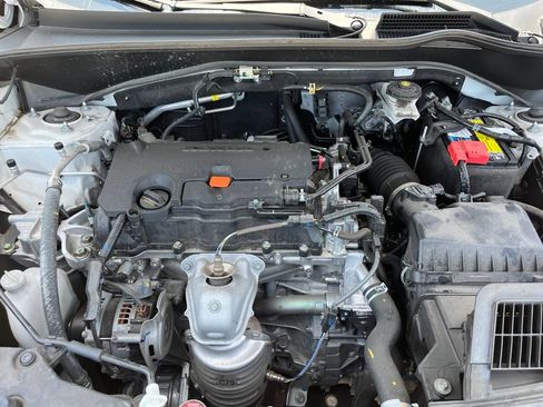 Certified 2025 Honda HR-V LX image 12