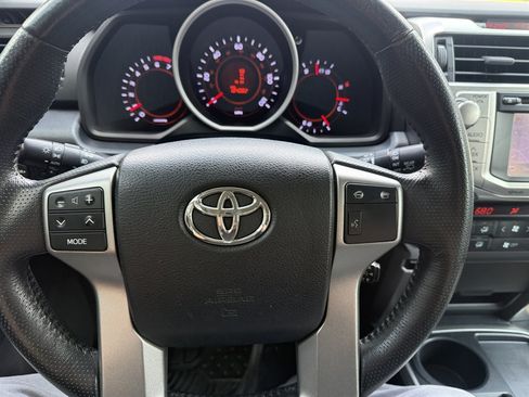 Used 2013 Toyota 4Runner Limited RWD image 11