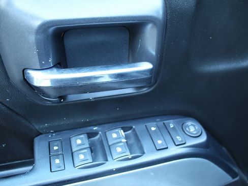 Used 2019 Chevrolet Silverado 1500 LT w/ All Star Edition image 14