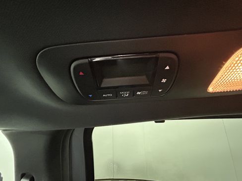 Used 2025 Honda Odyssey Sport-L image 22