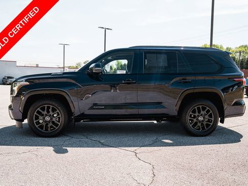 Certified 2024 Toyota Sequoia Platinum AWD/4WD image 4