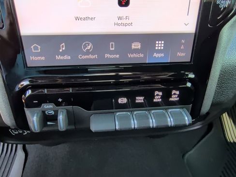 New 2025 RAM 2500 Tradesman image 31