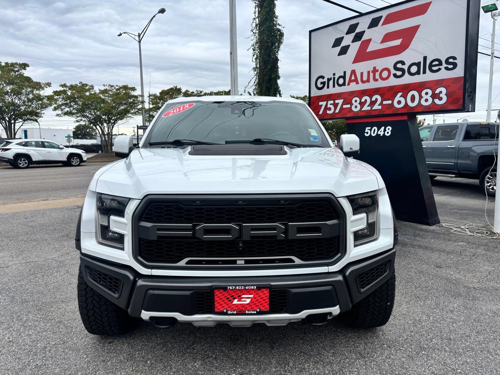 Used 2018 Ford F150 Raptor w/ Equipment Group 802A Luxury AWD/4WD image 9