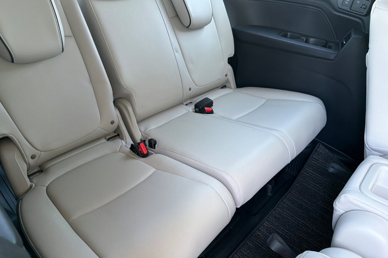 Used 2026 Honda Odyssey Touring image 20