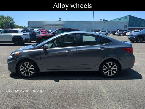 Used 2017 Hyundai Accent Value Edition FWD image 8