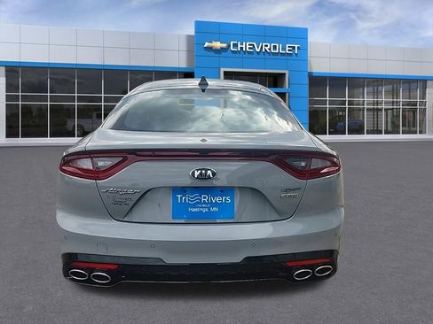 Used 2019 Kia Stinger GT2 AWD/4WD image 4