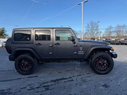 Used 2017 Jeep Wrangler Unlimited Sport w/ Quick Order Package 24S image 8