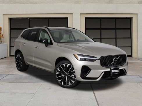 New 2026 Volvo XC60 T8 Ultra w/ Protection Package Premier AWD/4WD image 19