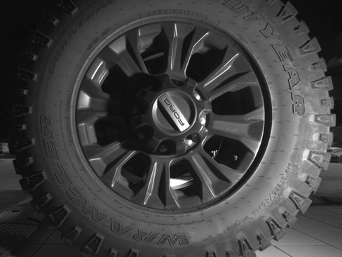 Used 2021 Ford F250 Lariat AWD/4WD image 27