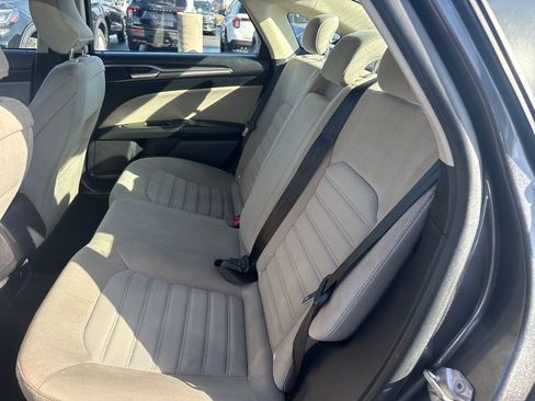 Used 2018 Ford Fusion S image 14