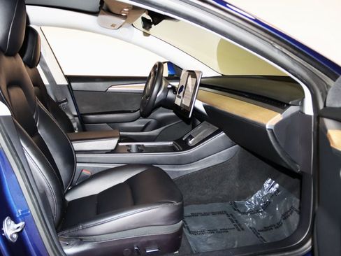 Used 2021 Tesla Model 3 Standard Range Plus RWD image 37