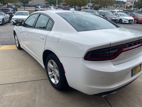 Used 2023 Dodge Charger SXT image 6