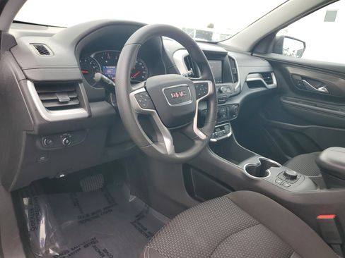 Used 2022 GMC Terrain SLE w/ Driver Convenience Package image 9
