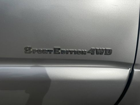 Used 2007 Toyota 4Runner Sport AWD/4WD image 4