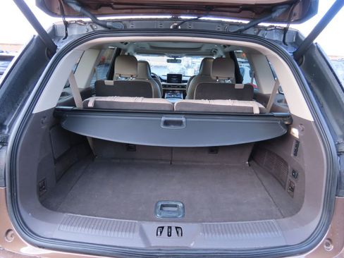 Used 2022 Lincoln Aviator Reserve w/ Equipment Group 201A image 12