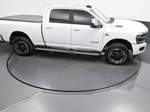 Used 2025 RAM 2500 Laramie AWD/4WD image 48